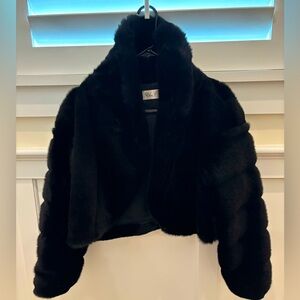 Eliza J Faux Fur Back Jacket Cropped - Size L
